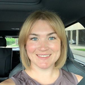 Meet your Posher, Lydia